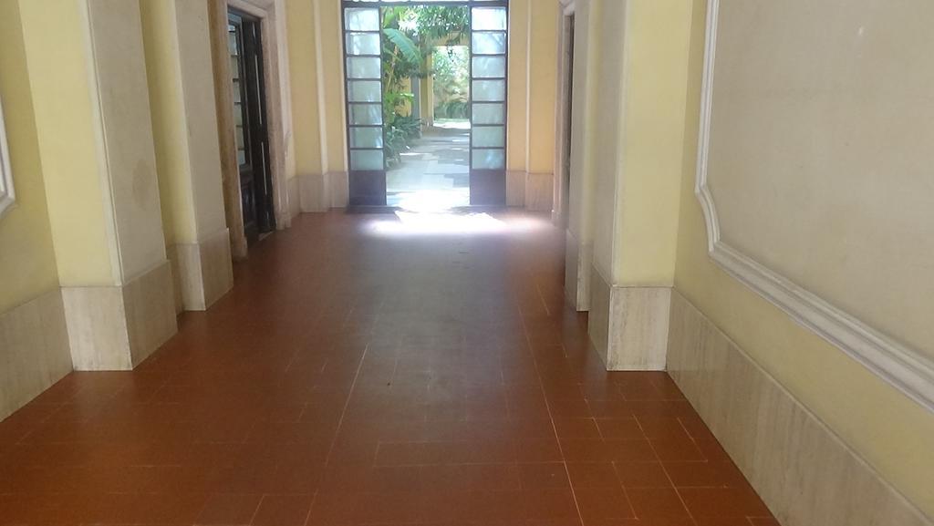 Bed And Breakfast Adduci'S House Рим Екстер'єр фото