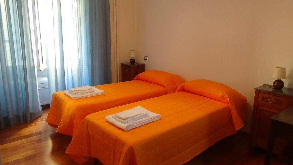 Bed And Breakfast Adduci'S House Рим Екстер'єр фото